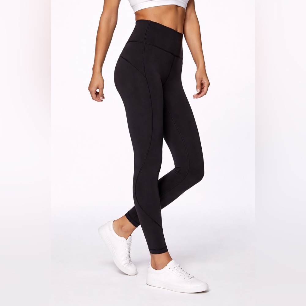 Lululemon Black High-Rise Athletic Leggings Size 4 Women’s Yoga Workout Pants